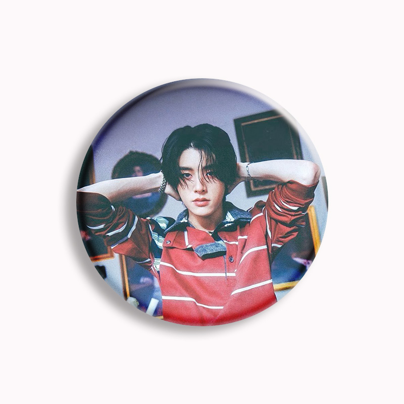 Kpop Jake Sim Soft Button Pin  – Pin Button Badge Bewertung und Preis