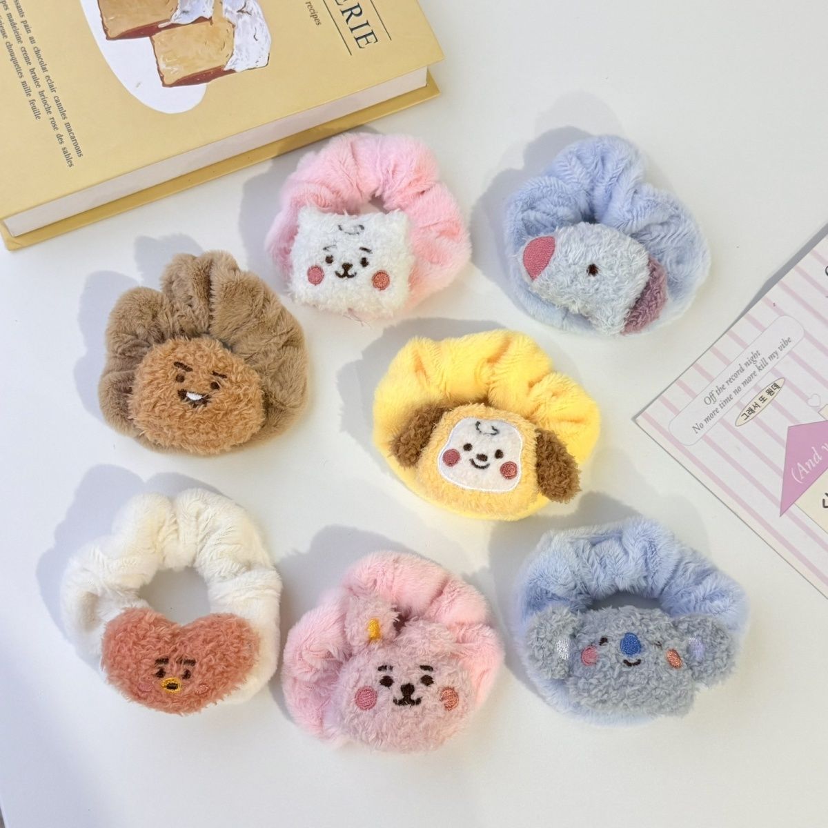 BT21 Cartoon Niedliche Plüschp – Anime Merchandise Wholesale Bewertung und Preis